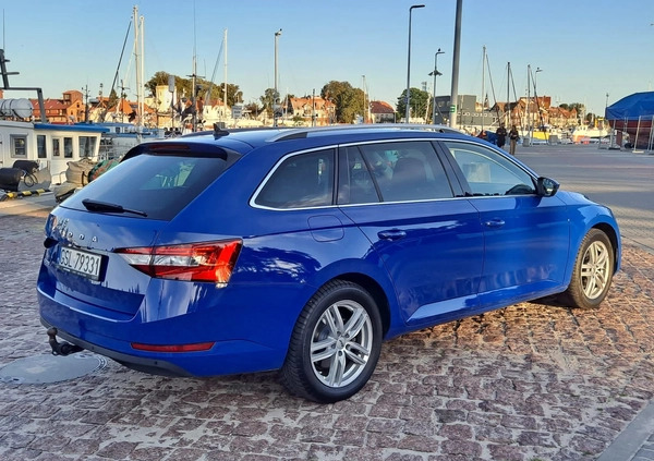 Skoda Superb cena 91000 przebieg: 67400, rok produkcji 2020 z Słupsk małe 46